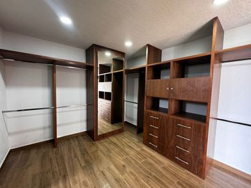 CASA EN VENTA LOMAS DE ANGELOPOLIS PARQUE ZACATECAS