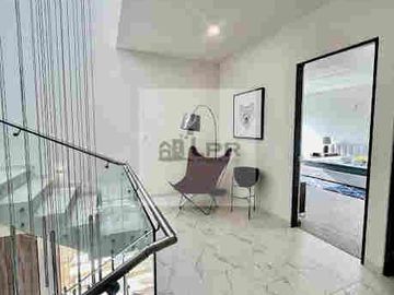VENTA DE CASA CERCA DEL PARQUE BICENTENARIO, AMENIDADES, EXCLUSIVIDAD