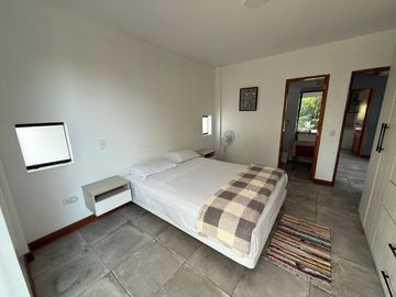 GRAN OPORTUNIDAD-CASA DE CAMPO EN ASIA
