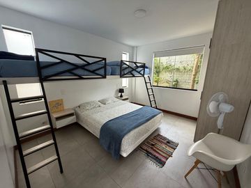 GRAN OPORTUNIDAD-CASA DE CAMPO EN ASIA