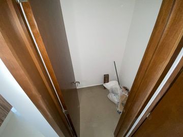 CASA EN VENTA ATRAS DE PLAZA SAN DIEGO