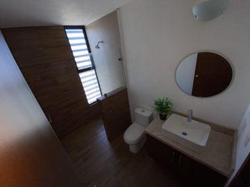 CASA EN VENTA ATRAS DE PLAZA SAN DIEGO