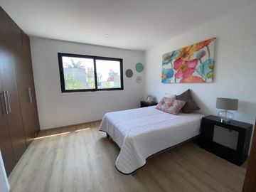 CASA EN VENTA ATRAS DE PLAZA SAN DIEGO