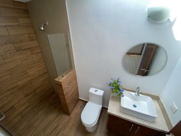 CASA EN VENTA ATRAS DE PLAZA SAN DIEGO