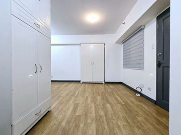 2 Bedroom Condo for Sale in Taguig at Royal Palm Residence, Acacia Estate