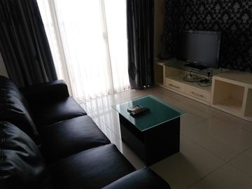 SEWA TAHUNAN WATERPLACE RESIDENCE 2BR FURNISHED LANTAI SEDANG 56m2