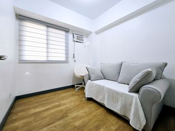 Royal Palm Residences, 2BR Condo for Sale in Acacia Estate, Taguig City