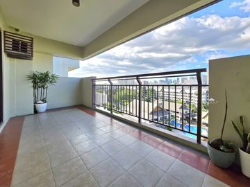 Royal Palm Residences, 2BR Condo for Sale in Acacia Estate, Taguig City