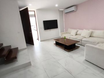 CASA EN VENTA LA RIOJA RESIDENCIAL CANCUN