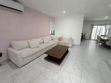 CASA EN VENTA LA RIOJA RESIDENCIAL CANCUN