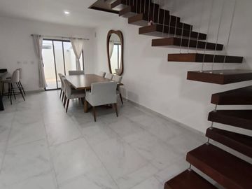 CASA EN VENTA LA RIOJA RESIDENCIAL CANCUN