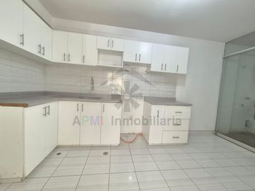VENTA DE DEPARTAMENTO CON ASCENSOR EN URB. VILLA DEL NORTE DE CHICLAYO