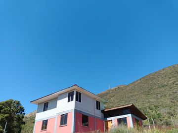 Hermosa Parcela Con Casa En Los Vilos Con Bosque Nativo