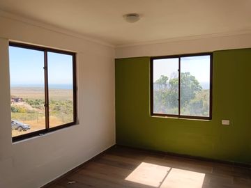 Hermosa Parcela Con Casa En Los Vilos Con Bosque Nativo
