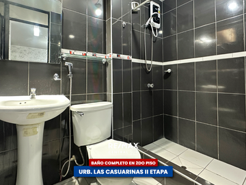 Casa Frente A Parque - Urb Casuarinas (Ica Cercado)