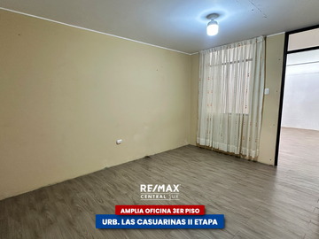 Casa Frente A Parque - Urb Casuarinas (Ica Cercado)