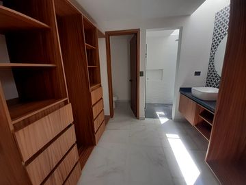 VENTA DE CASA EN LOMAS DE ANGELOPOLIS