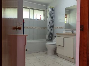 Hermosa casa con piscina y gran terreno, Lomas de San Andrés