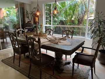 VENDO CASA EN ENVIGADO 416 MTS, 3 ALCOBAS MAS SERVICIO
