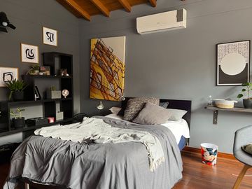 VENDO CASA EN ENVIGADO 416 MTS, 3 ALCOBAS MAS SERVICIO