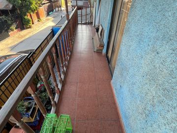Casa Ampliada en Villa Jardines de Rinconada, Maipú.