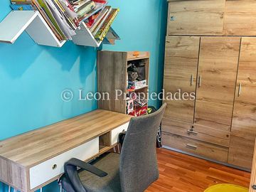 Leon Propiedades vende parcela con casa en sector Hornitos, Curacaví.