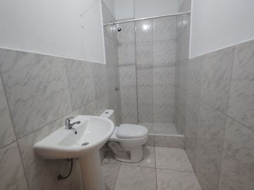 Casa De 2 Pisos En Venta 160M2 - Las Colinas Cieneguilla