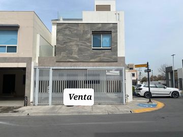 Casa en Venta en Col Cantabria