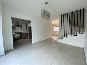 Casa en Venta en Col Cantabria