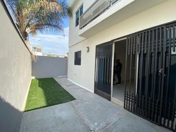 Casa en Venta en Col Cantabria
