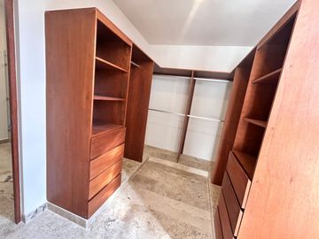 HERMOSA CASA CON ACABADOS DE LUJO EN PREVENTA, TEMOZON NORTE