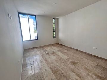 HERMOSA CASA CON ACABADOS DE LUJO EN PREVENTA, TEMOZON NORTE