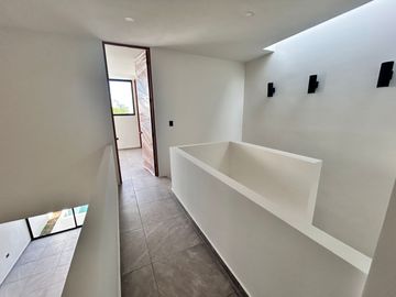 HERMOSA CASA DE LUJO UBICADA EN TEMOZÓN NORTE