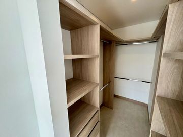 Apartamento en Venta – Norte de Cali, 103 m² con Excelente Vista