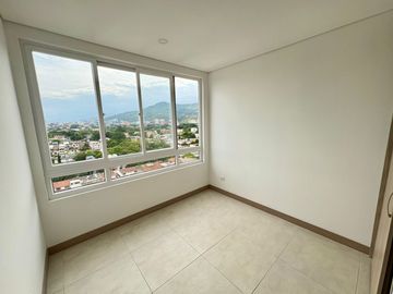 Apartamento en Venta – Norte de Cali, 103 m² con Excelente Vista