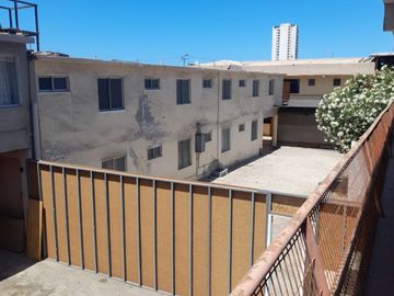 Venta de Hotel con 2 Casas, 6 Departamentos más Bodegas / Oficinas.  Iquique
