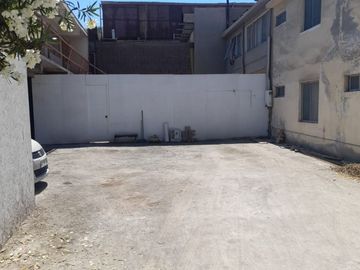 Venta de Hotel con 2 Casas, 6 Departamentos más Bodegas / Oficinas.  Iquique