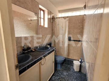 VENTA DE CASA  ( CHACLACAYO)