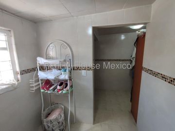 CASA EN VENTA EN VILLA DE LAS FLORES 1A SECCIÓN, COACALCO