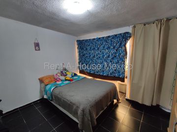 CASA EN VENTA EN VILLA DE LAS FLORES 1A SECCIÓN, COACALCO