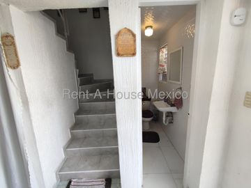 CASA EN VENTA EN VILLA DE LAS FLORES 1A SECCIÓN, COACALCO
