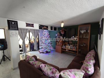 CASA EN VENTA EN VILLA DE LAS FLORES 1A SECCIÓN, COACALCO