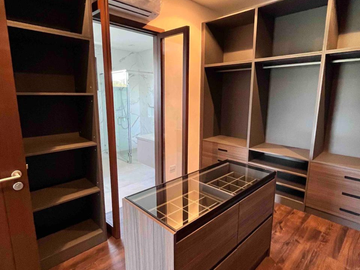 4 Bedroom House and Lot for Sale in Ayala Southvale Primera, Cavite City