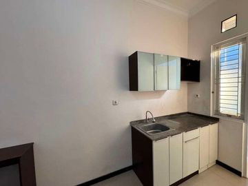 Rumah Semi Furnished Siap Huni Perumahan Sukolilo Dian Regency Surabaya