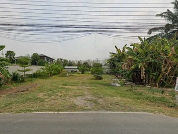 Land for sale Next to Ban Kaeo Road, Soi 19, Mae Rim District.