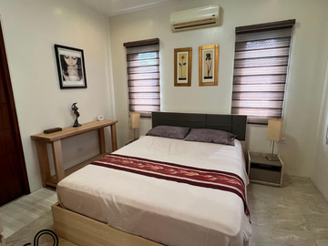 For Sale: Elegant Home in Phuket Mansions, South Forbes Golf City, Silang