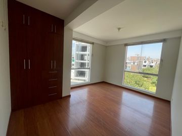 VENDO DEPARTAMENTO EN URB SOLAR DEL BOSQUE - JLBR