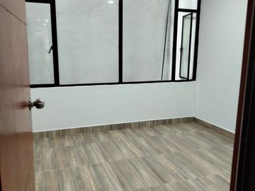 CASA SUBA GLORIA LARA EN VENTA