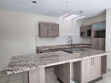 SE VENDE Casa en Hacienda San Ángel