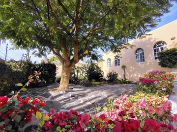 VENTA CASA DE UNA PLANTA EN EL CORAZÓN DE JURIQUILLA VILLAS DEL MESÓN